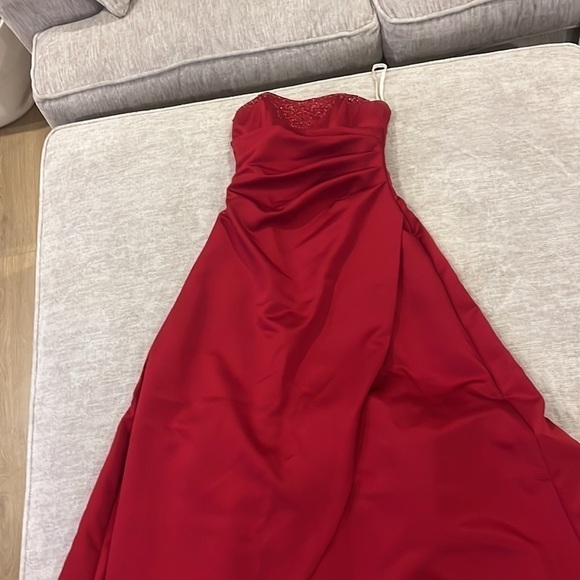 Red 90s prom dress - Picture 4 of 8